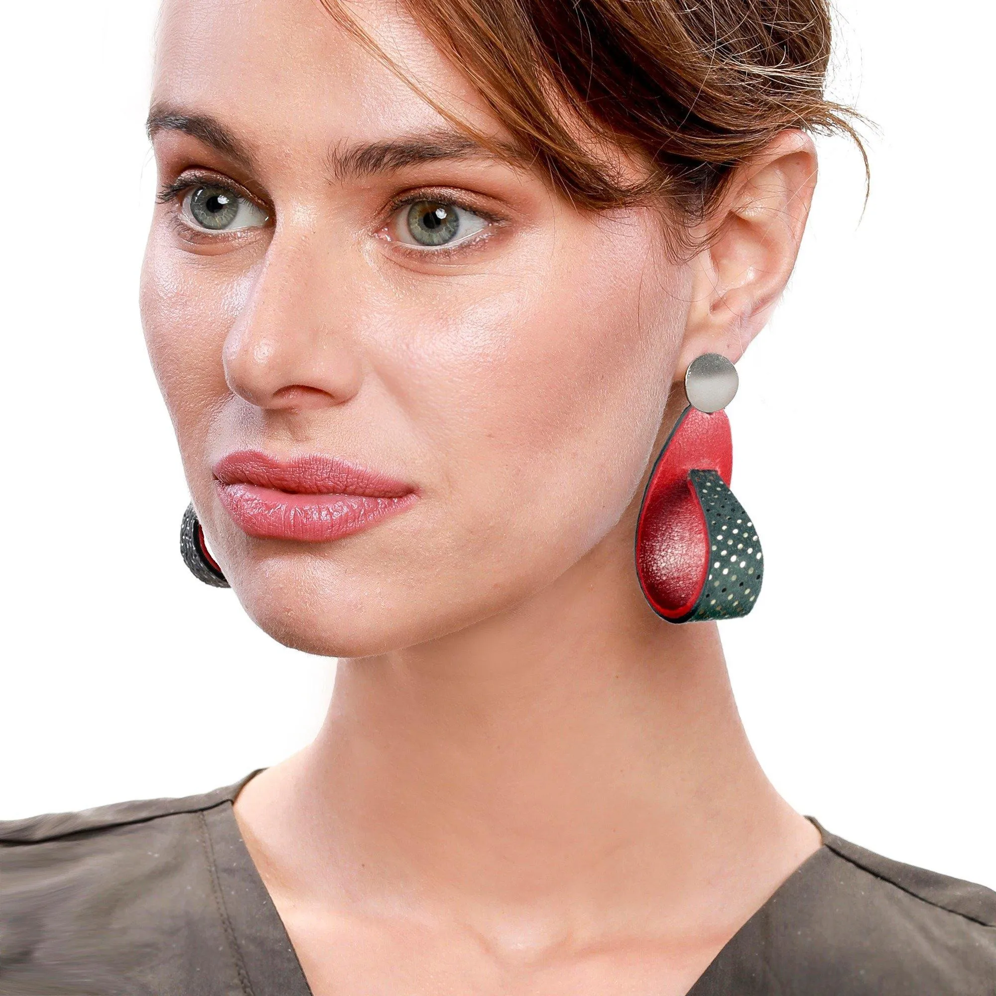 Kate gold dangle leather earrings