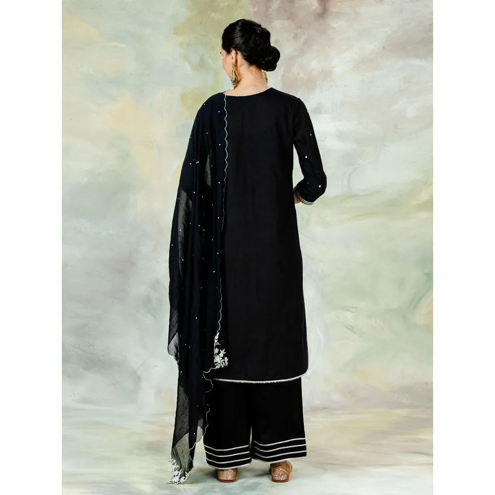 Mandira Wirk Classic Straight Embellished Kurta With Pant And Dupatta (Set of 3)