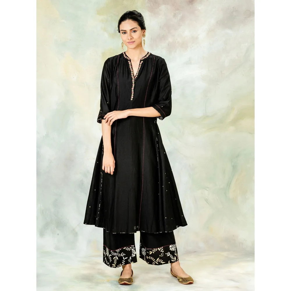 Mandira Wirk Embellished Kurta With Black Palazzo And Hand Embroidered Dupatta (Set of 3)